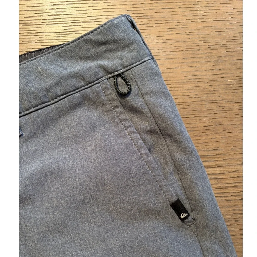 Quiksilver Amphibian Hybrid Shorts Mens 28 Grey Heathered Walkshorts Water Land
